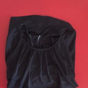 Lulu top with built in bra